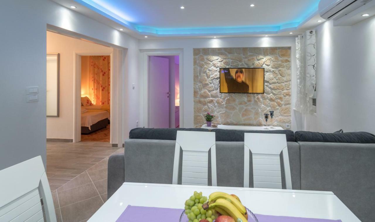 New 4* Apartment "Orto" In The Center Of Trogir Exterior photo